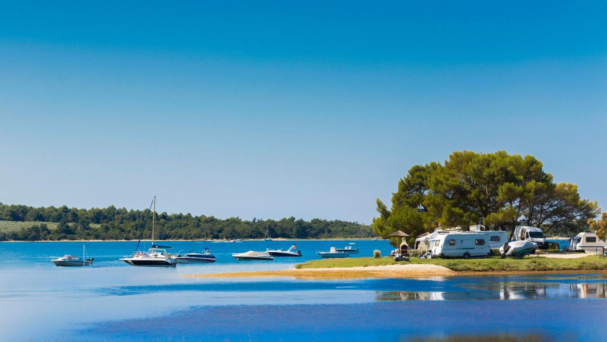 Campsite Mobile Homes Casapini In Fkk Solaris
